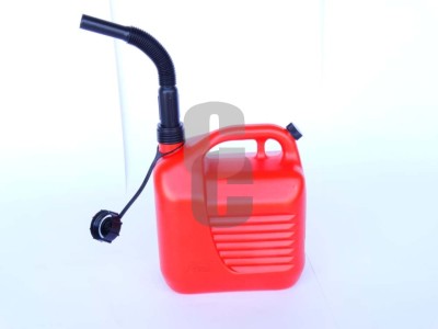 Туба за гориво пластмасова -  5л.